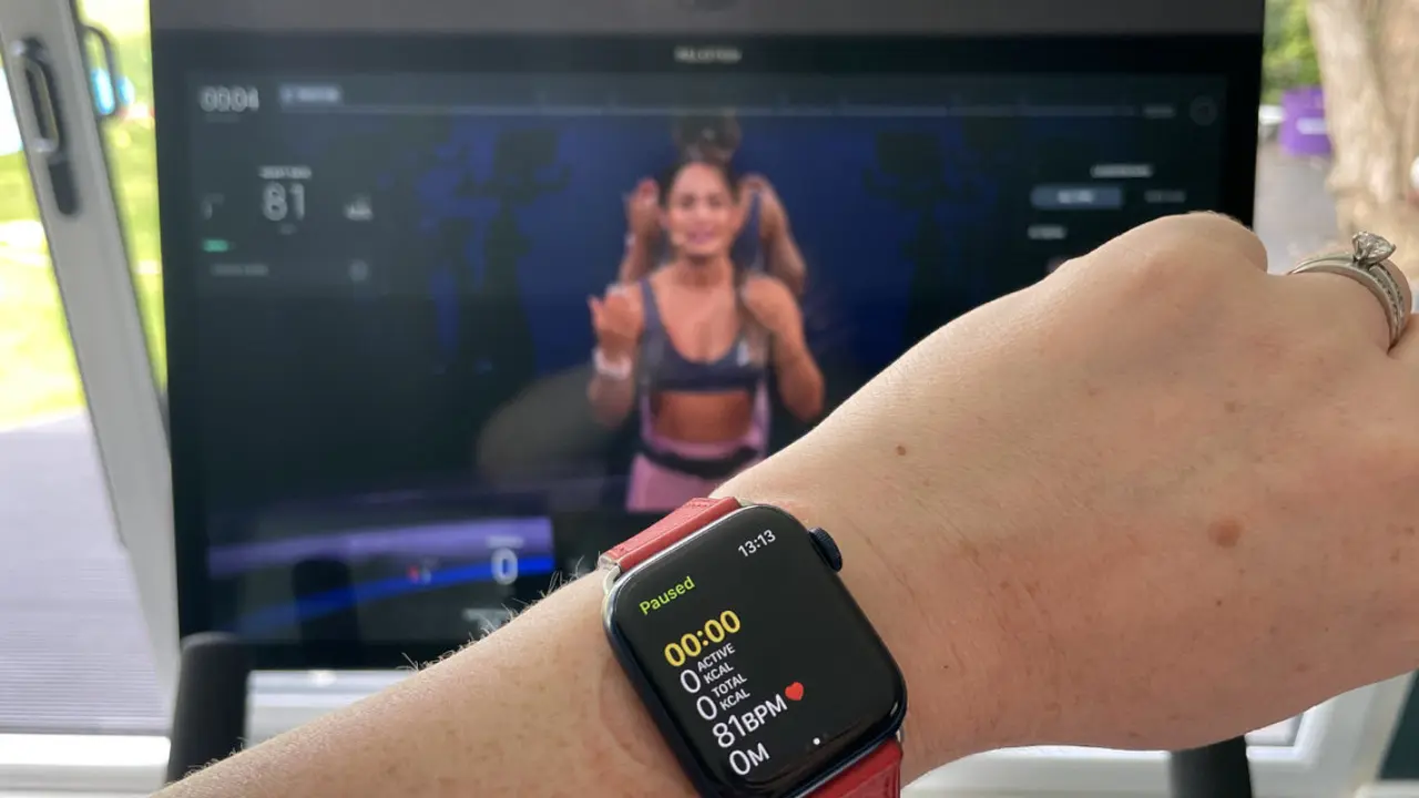 How Do You Track Peloton Tread On Apple Watch