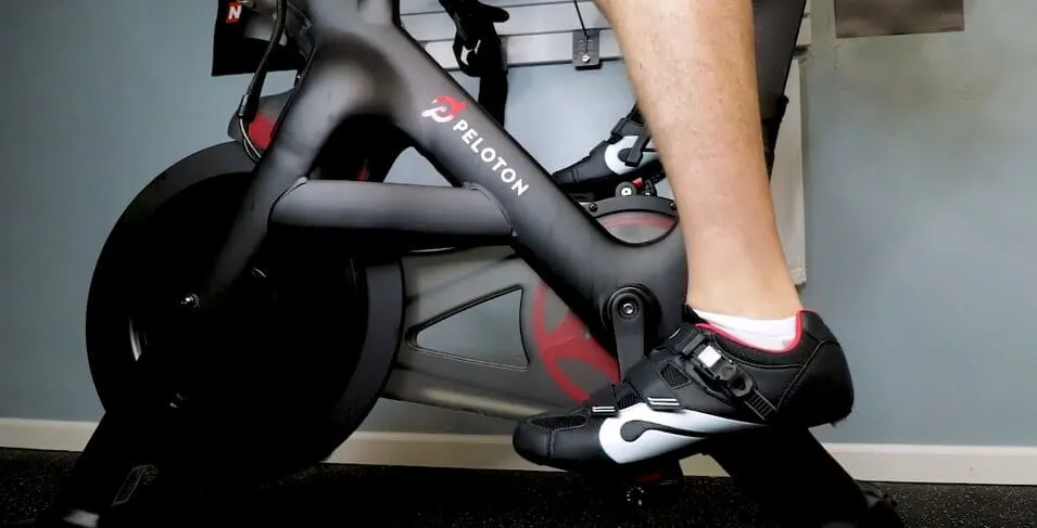 How To Put On Peloton Shoes?